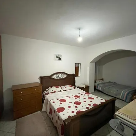 Apartment Boras House Sarande